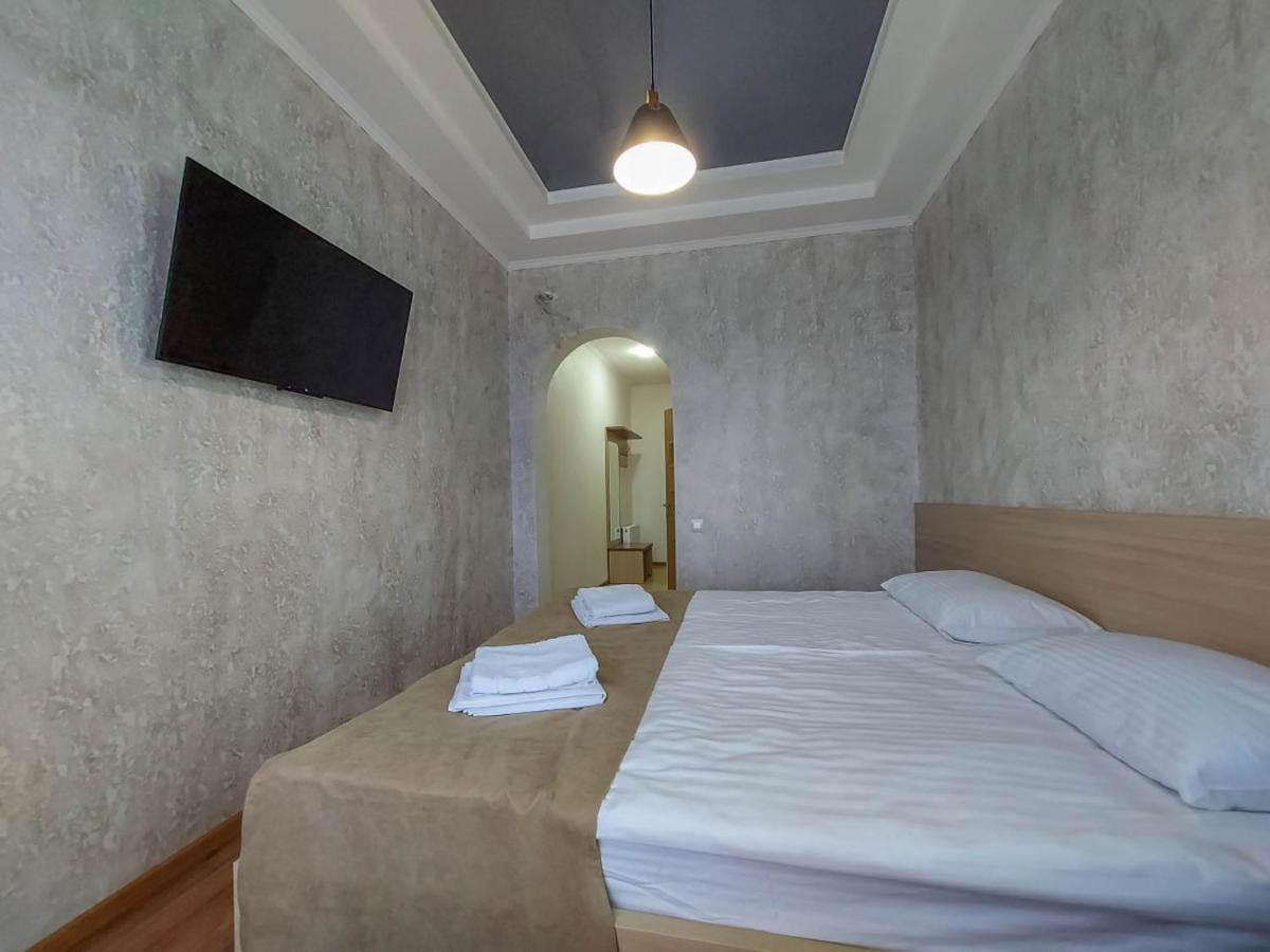Graff Hotel Dnipro Exterior foto